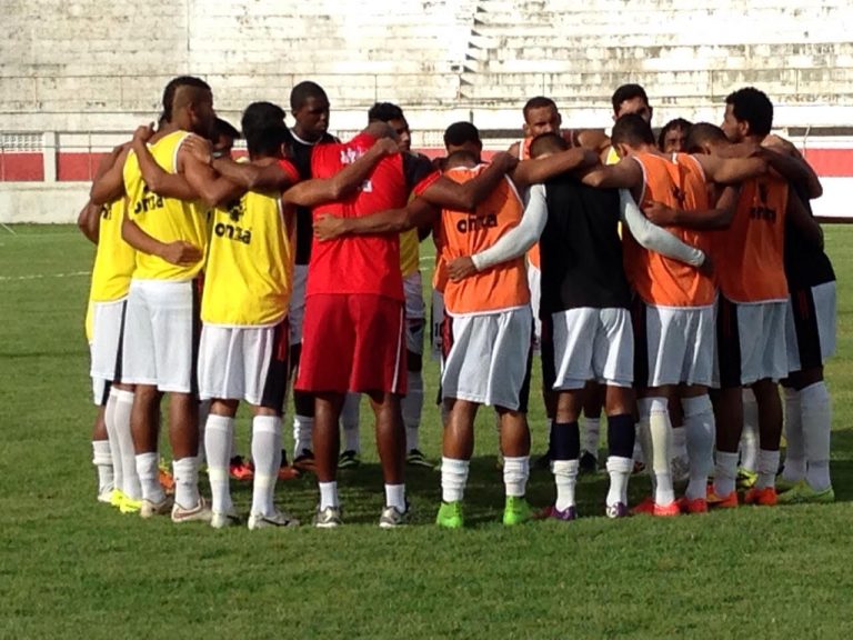 Flamengo de Guanambi empata e terá difícil missão na luta pelo acesso