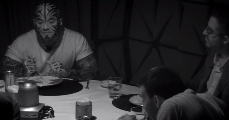 “Rótulos são para latas, não para pessoas.”  – Campanha mostra como o visual gera preconceito