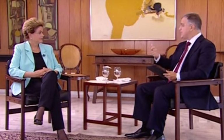 ‘Jamais cogito renunciar’, diz Dilma; tentativa de golpe é ‘incipiente’ e ‘artificial’