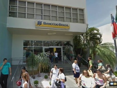Banco do Brasil em Guanambi deixa mais uma vez clientes sem dinheiro no final de semana e causa revolta