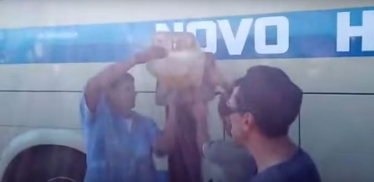 Ônibus da Novo Horizonte (Guanambi x Salvador) fica parado por 8 horas por falta de Combustível