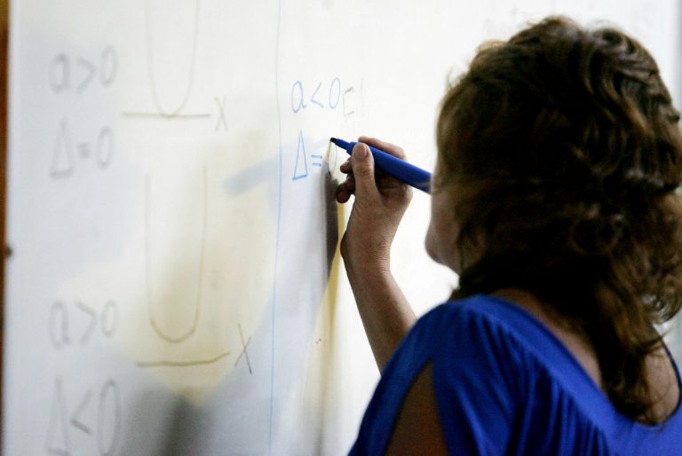 Secretaria de Educação abre inscrições para educadores solicitarem remoção de escolas