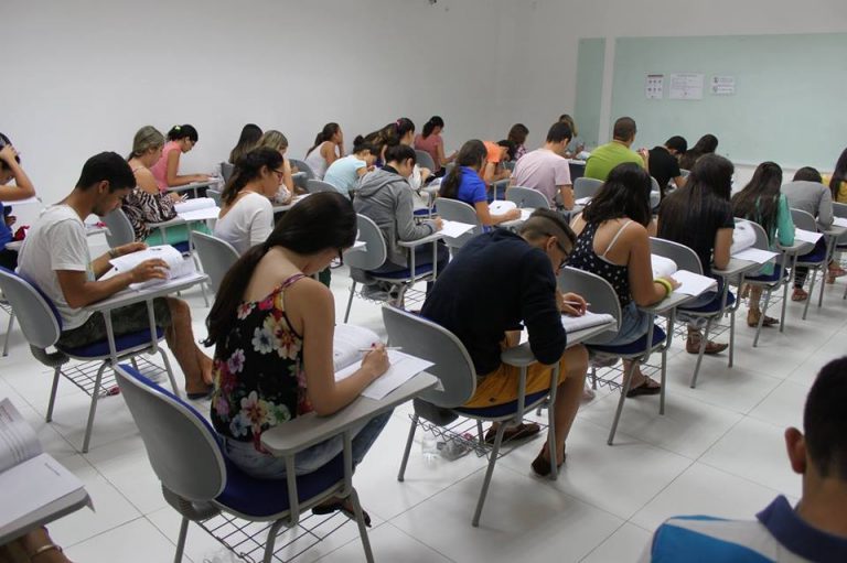 FACULDADE GUANAMBI REALIZA PRIMEIRO DIA DE PROVAS DO VESTIBULAR DE MEDICINA