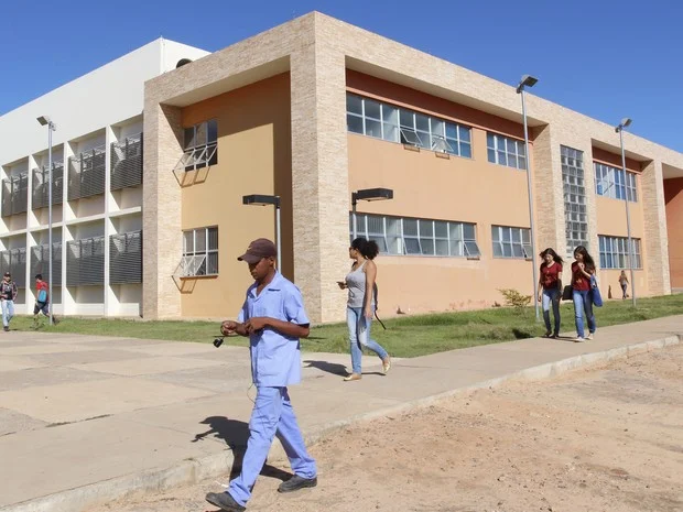 Ufob abre seleção de vagas reservadas para ações afirmativas em cursos superiores no Campus de Barreiras