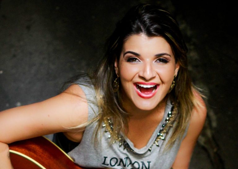 Camila Ávila participa do Mix 96 desta quinta-feira (26)