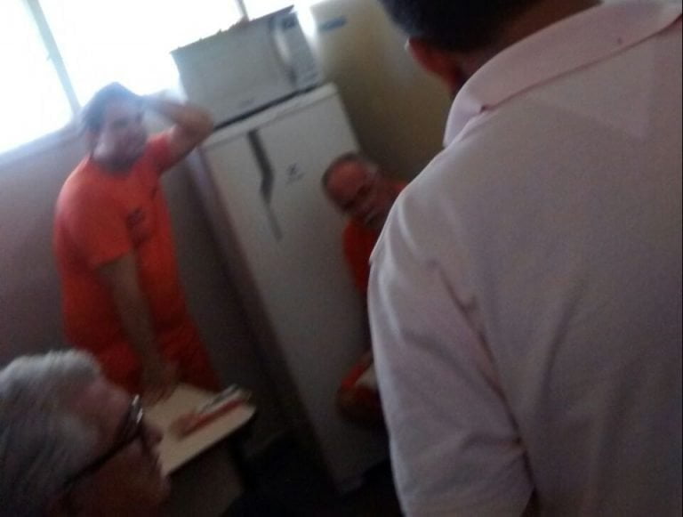 Sindicato de Agentes penitenciários denunciam regalias ao prefeito de Riacho de Santana