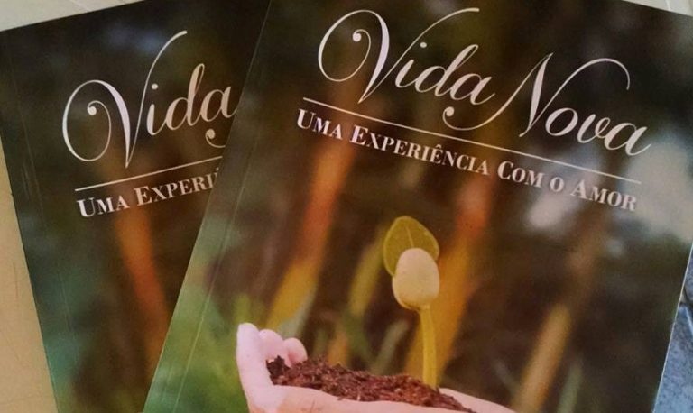 Estudante do IF Baiano conta em livro como superou os problemas da cegueira