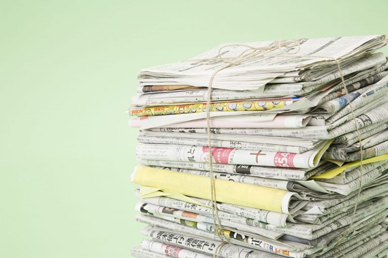 Estudantes criam adubo feito de papel e descobrem alternativa para coleta seletiva e escassez de água em Guanambi