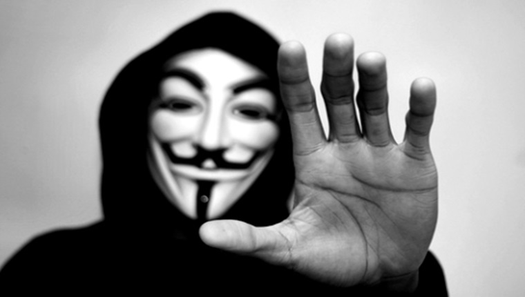 Anonymous derruba site da Justiça do Rio em resposta ao bloqueio do WhatsApp