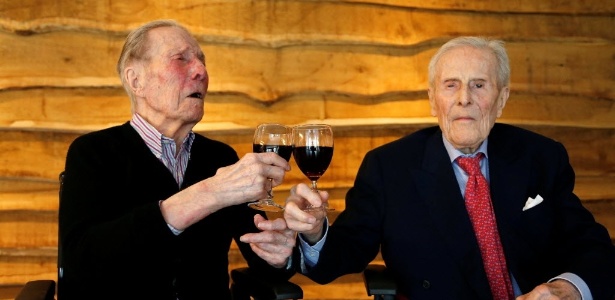 Aos 103, gêmeos mais velhos do mundo dão dica: “Não desperdice tempo com besteiras”