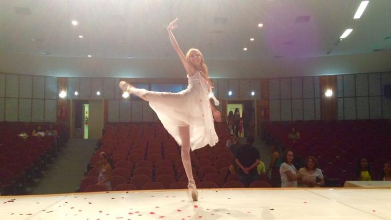 Bailarina guanambiense começa a fazer história nos palcos