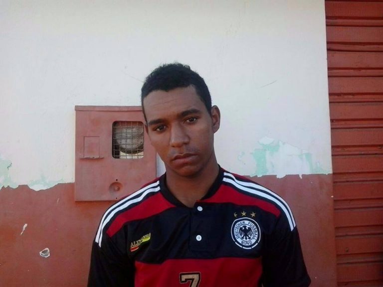 Detendo foge da cadeia de Guanambi ao receber visita