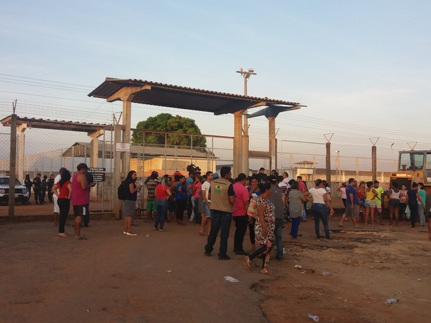 25 detentos morrem dentro de presídio em confronto de facções em Roraíma, diz Bope