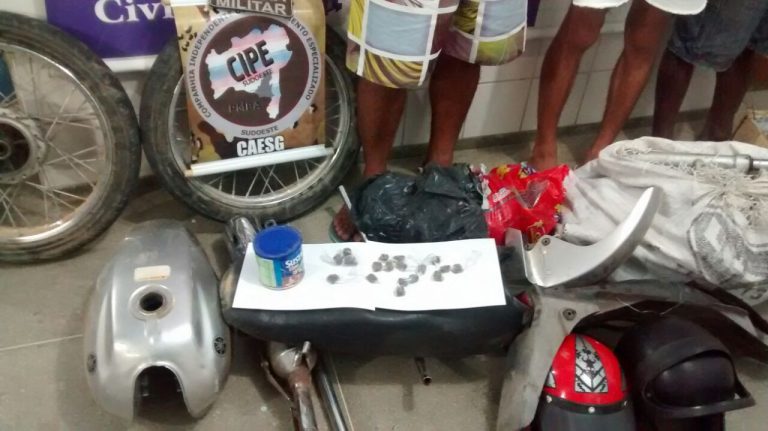 Polícia Militar prende em Candiba suspeitos de tráfico e roubo em Guanambi