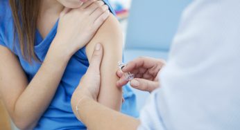 Vacina contra HPV será oferecida para meninos de 12 e 13 anos a partir de 2017