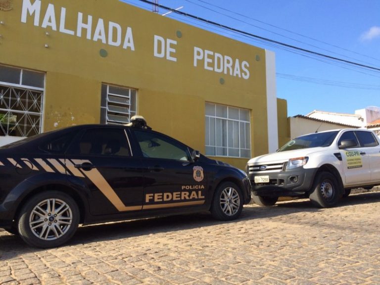 Caetiteense braço direito de Geddel é alvo de ação da PF por fraude em licitação