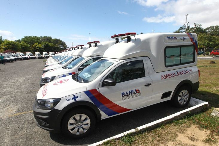 Deputado apresente projeto de Lei para regulamentar profissão de condutor de ambulância