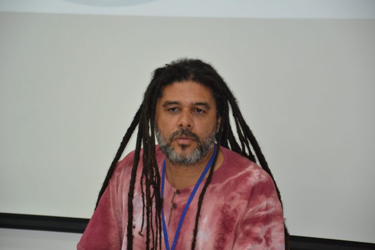 Guanambi: Alunos do curso de Jornalismo da FG debatem questões raciais
