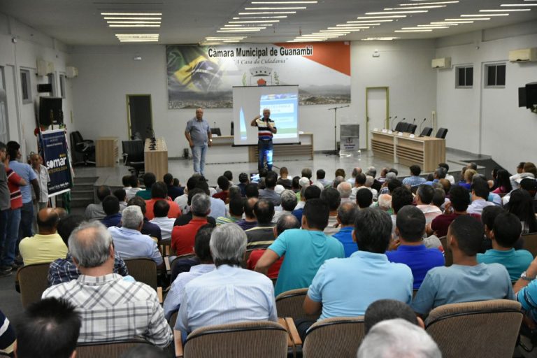Fotos: Palestra com Paulo Etchichury em Guanambi