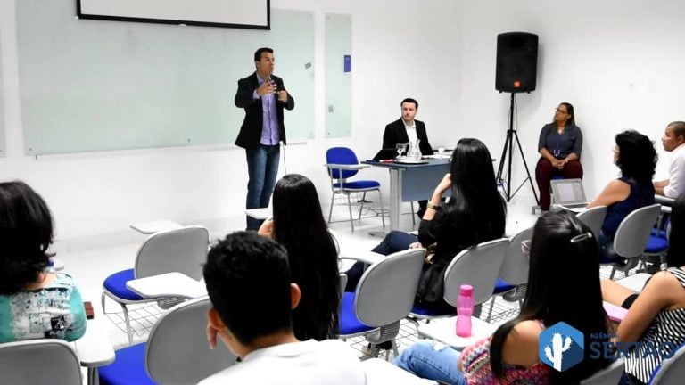 Estudantes de Jornalismo e de Direito debatem direito de uso de imagem