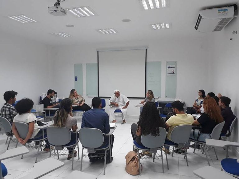 Estudantes de jornalismo debatem inter-religiosidade