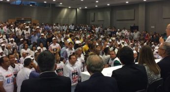 Contra crises dos municípios, cerca de 338 prefeitos protestam em Salvador