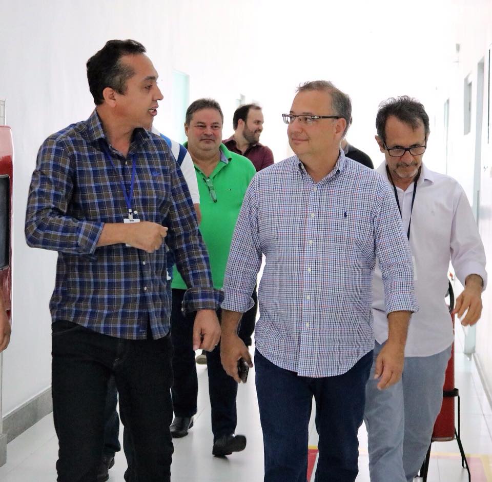 Secretário de Saúde do Estado visita instalações da Faculdade Guanambi
