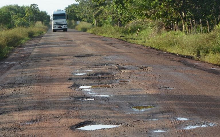 64% das rodovias baianas estão de regulares a péssimas