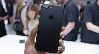 Câmera dupla do iPhone causa processo judicial à Apple