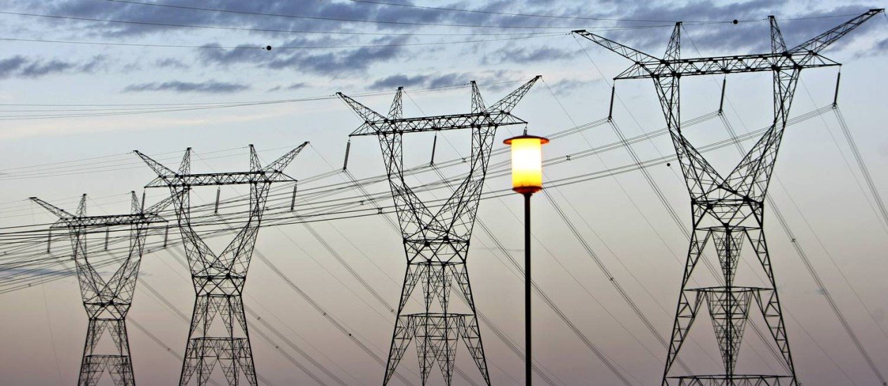 Eletrobras e Ande caminham para acordo sobre energia gerada por Itaipu