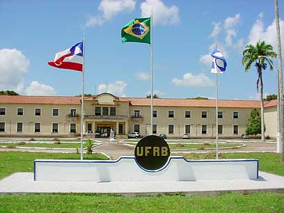 Universidade Federal do Recôncavo da Bahia lança concurso público para professor efetivo; inscrições abertas