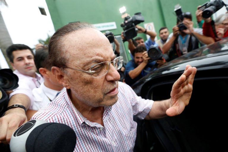 STF concede prisão domiciliar a Maluf