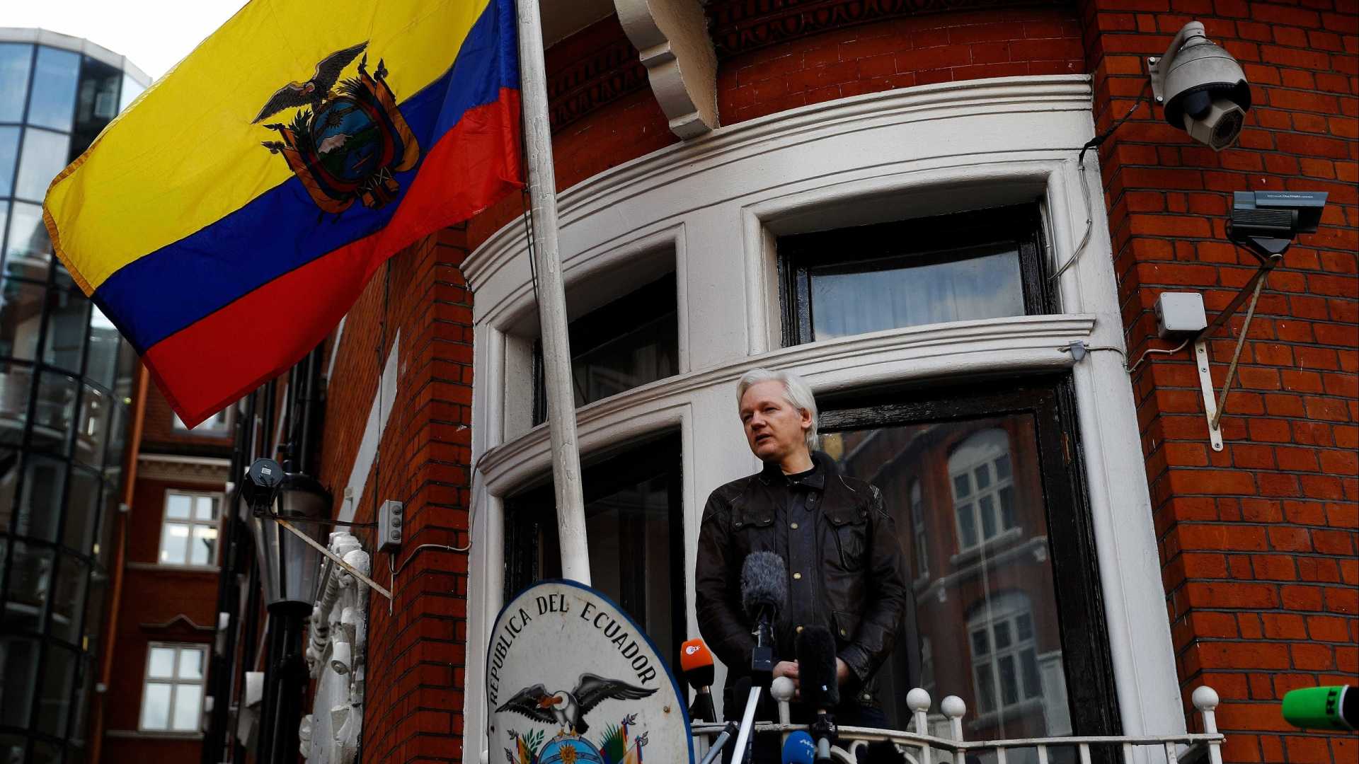Fundador do Wikileaks, Julian Assange recebe cidadania do Equador