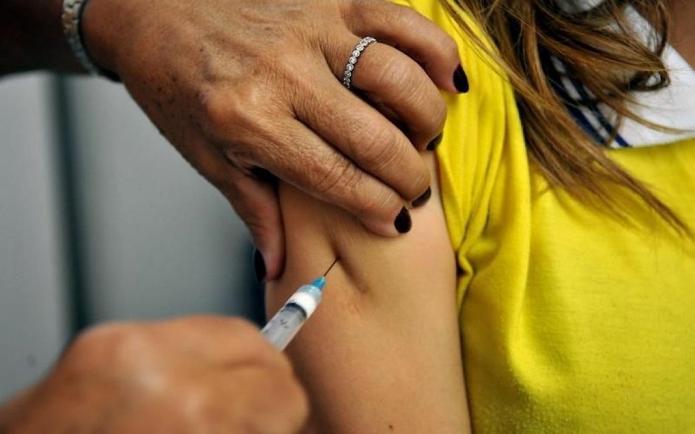 Bahia adotará dose fracionada de vacina contra a febre amarela