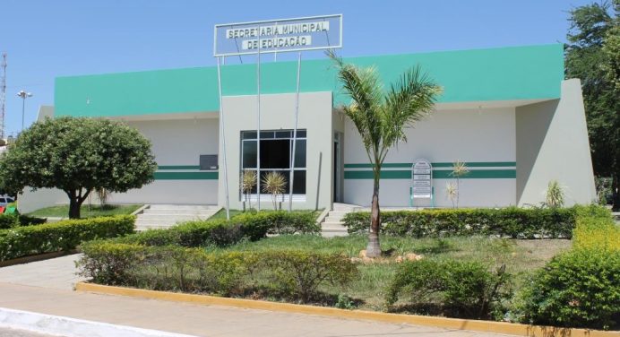 Rede Municipal e Estadual de Ensino de Guanambi voltam às aulas na próxima segunda-feira (19)