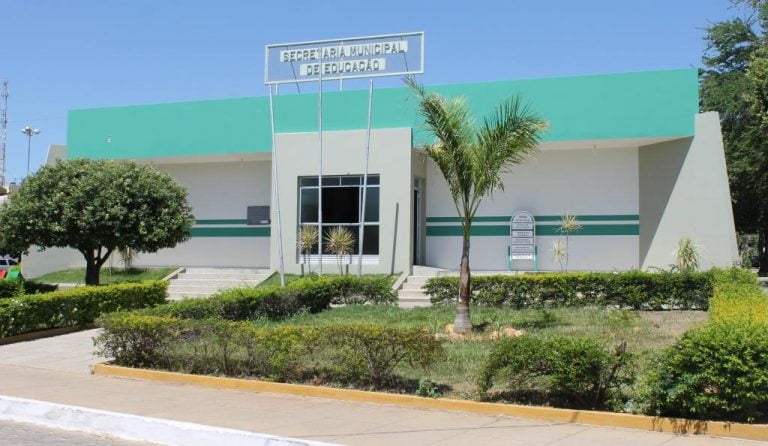 Rede Municipal e Estadual de Ensino de Guanambi voltam às aulas na próxima segunda-feira (19)