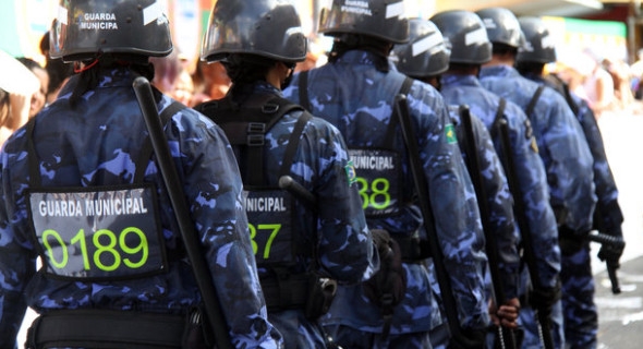 Salvador: Guardas municipais não podem usar arma de fogo no carnaval, decide prefeitura