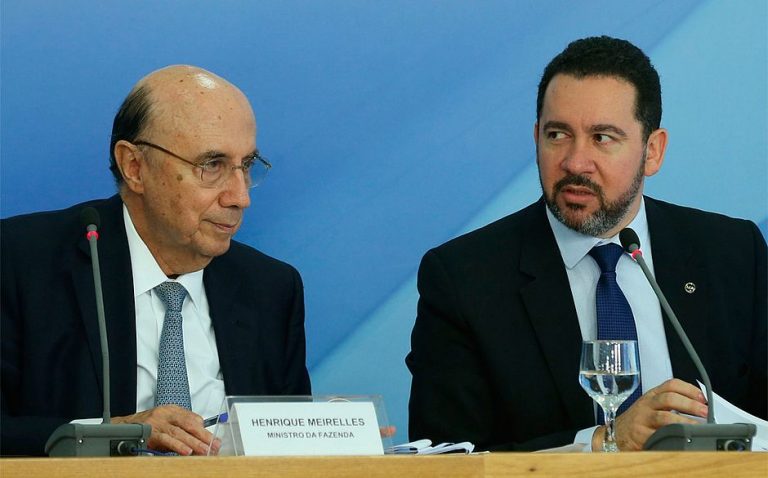 Governo faz corte de R$ 16,2 bilhões no orçamento de 2018