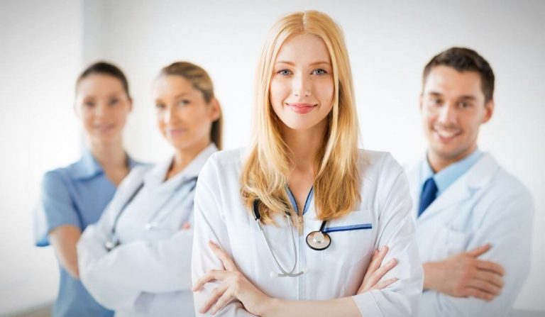 MEC publica edital para selecionar instituição privada para ofertar curso de medicina em Brumado e outros municípios