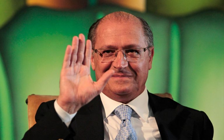 Justiça bloqueia bens de Alckmin e de executivos ligados a Odebrecht