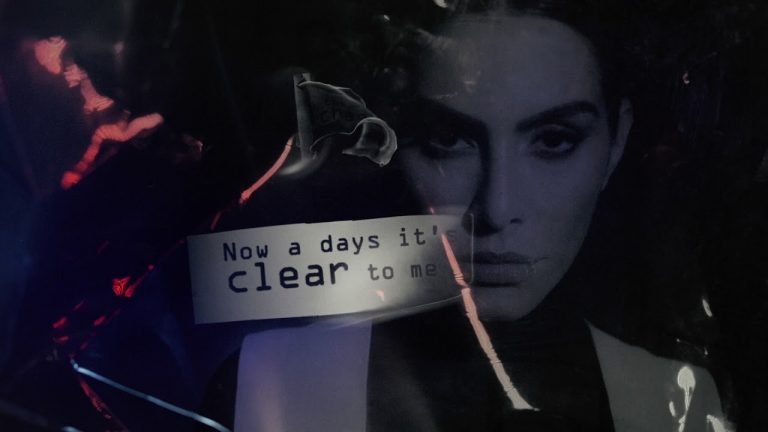 Cleo Pires investe em carreira de cantora e lança músicas