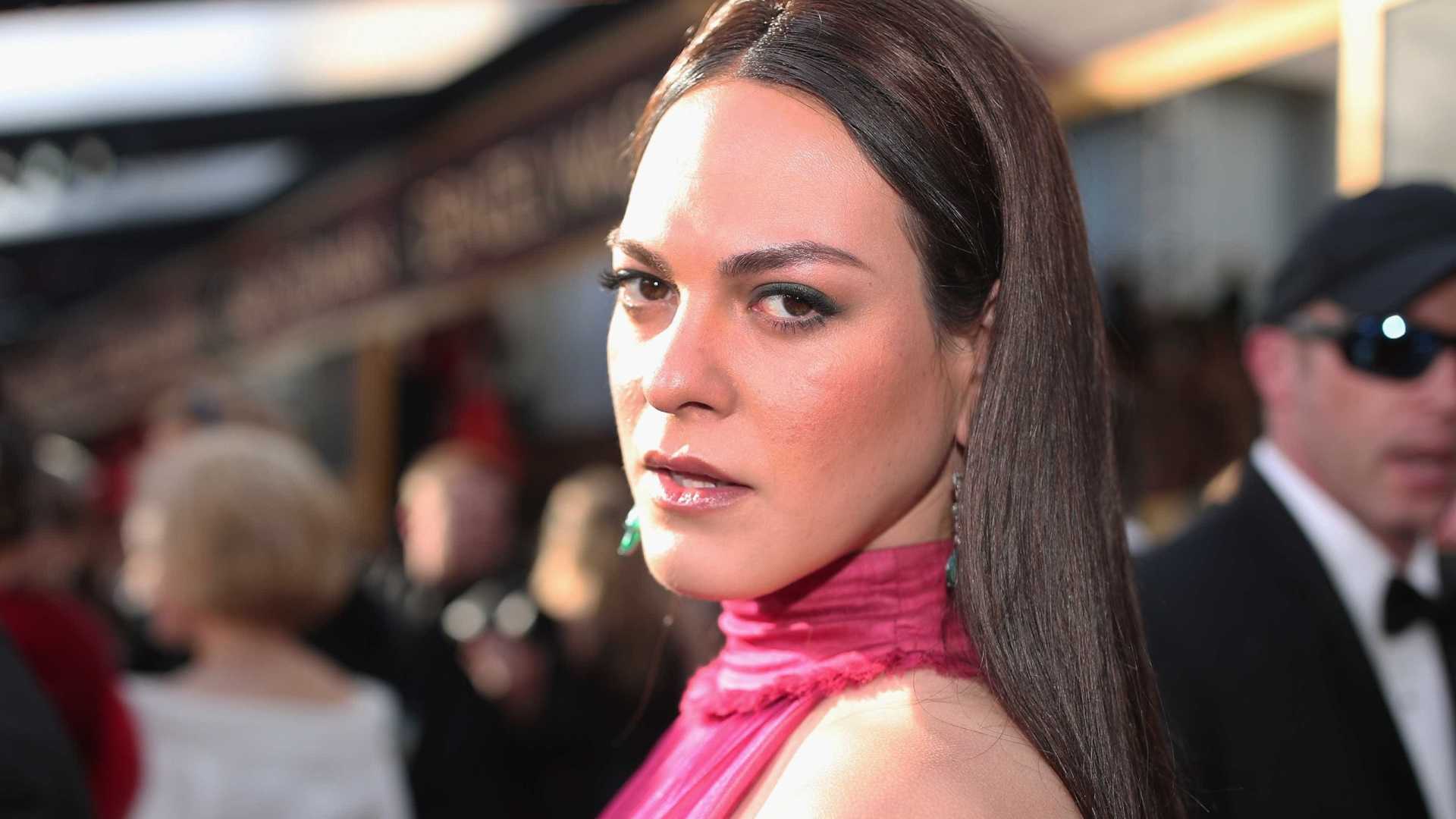 Daniela Vega faz história e é primeira transexual a apresentar o Oscar
