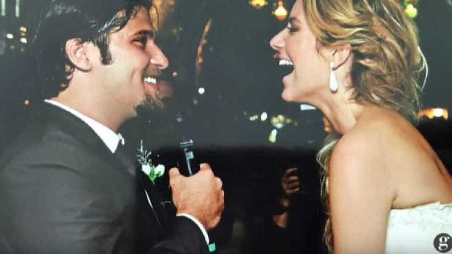 Gagliasso e Ewbank celebram 8 anos juntos e mostram vídeo do casamento