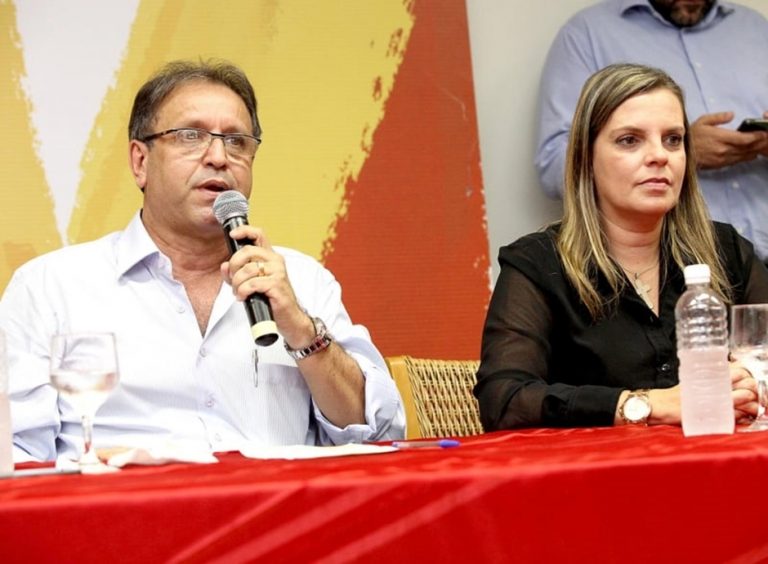 TSE cassa governador e vice do Tocantins por abuso de poder econômico