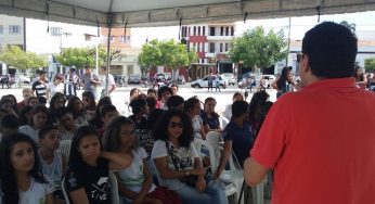 Servidores e alunos do IF Baiano realizam aula pública em Guanambi