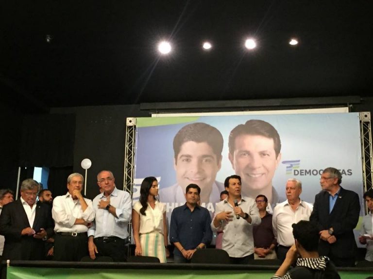 Deputado Arthur Maia filia-se ao DEM