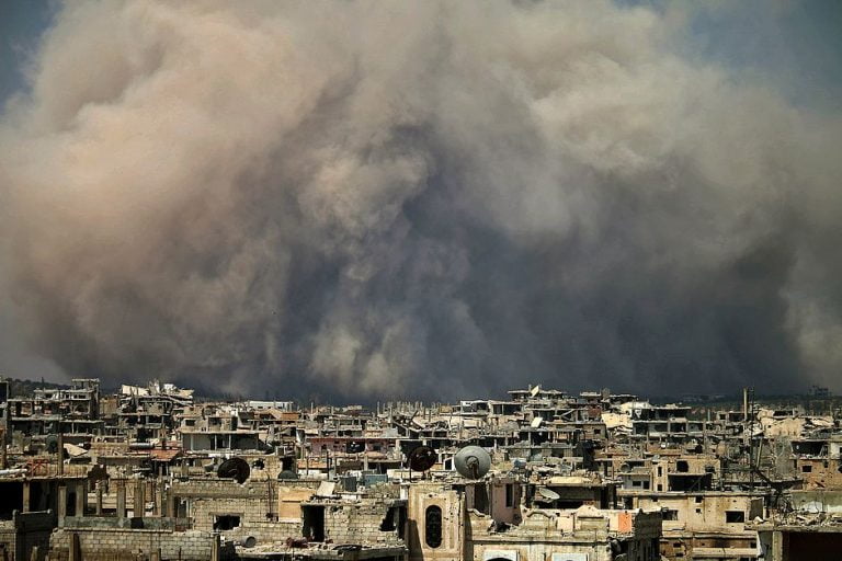 Síria acusa Israel de ter bombardeado base aérea