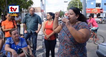 Professores das redes municipais de Guanambi e Pindaí realizam protestos