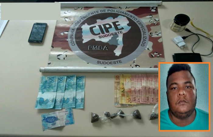 CAESG detém jovem com drogas e notas falsas de dinheiro em Guanambi