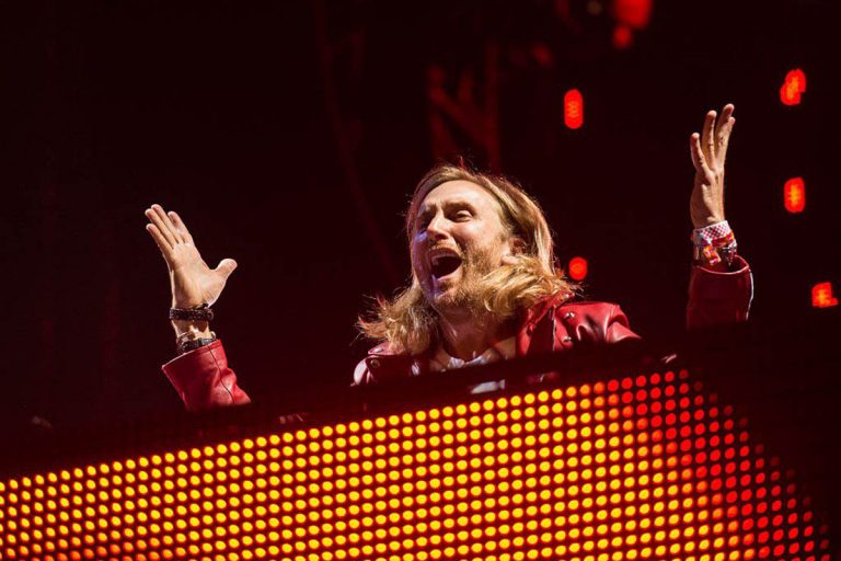 Confira o remix de David Guetta para “Bum Bum Tam Tam”